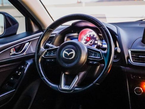 Used 2018 MAZDA MAZDA3 Grand Touring w/ Premium Equipment Package image 16