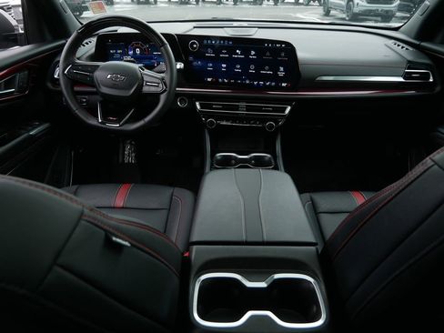 Certified 2024 Chevrolet Traverse RS w/ LPO, Floor Liner Package image 22