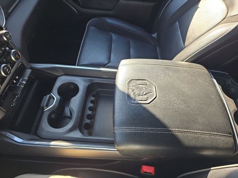 Used 2024 RAM 1500 Laramie image 23