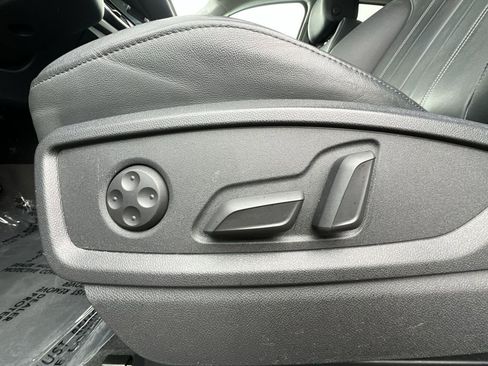 Used 2024 Audi Q5 2.0T Premium Plus AWD/4WD image 14