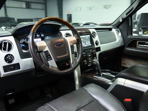 Used 2014 Ford F150 Platinum image 25