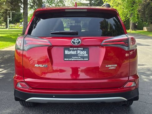 Used 2016 Toyota RAV4 Limited w/ Advanced Technology Package AWD/4WD image 5