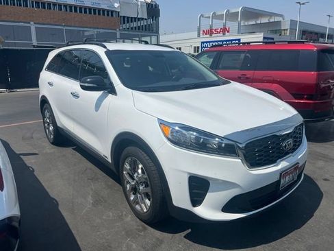 Used 2020 Kia Sorento S AWD/4WD image 5