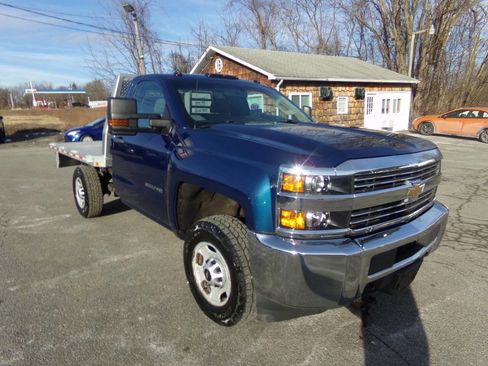 Used 2018 Chevrolet Silverado 2500 W/T w/ WT Convenience Package image 8