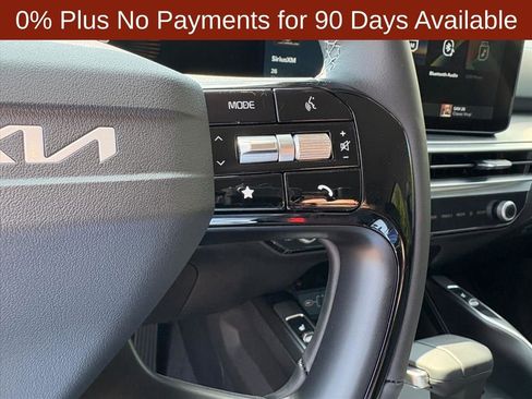 New 2026 Kia Sorento S image 13