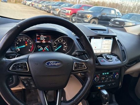 Used 2017 Ford Escape Titanium image 24