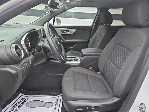 Certified 2019 Chevrolet Blazer LT image 19