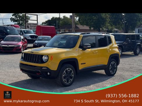 Used 2016 Jeep Renegade Trailhawk AWD/4WD image 27
