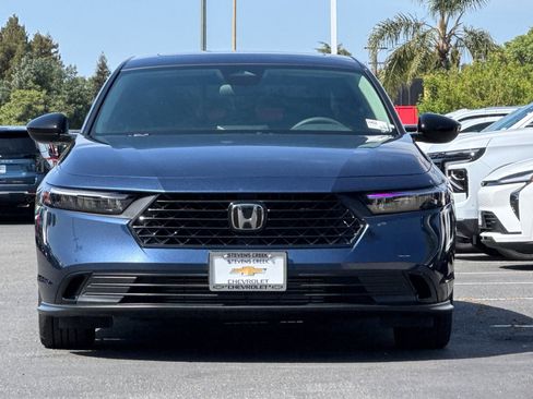 Used 2025 Honda Accord SE image 10