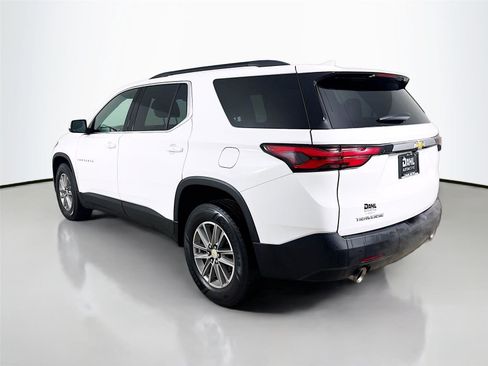 Used 2022 Chevrolet Traverse LT image 5