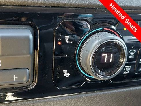 Used 2025 Chevrolet Silverado 3500 LT w/ All Star Edition image 14