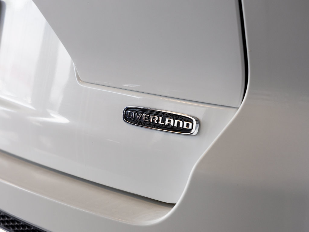 Used 2023 Jeep Grand Cherokee L Overland AWD/4WD image 9