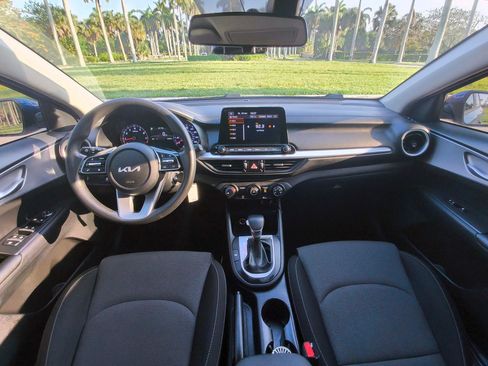Used 2022 Kia Forte LXS FWD image 23