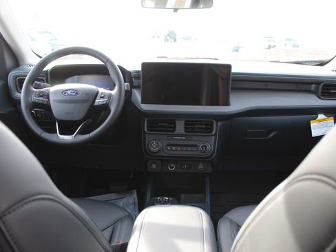 New 2026 Ford Maverick Lariat w/ Black Appearance Package AWD/4WD image 17