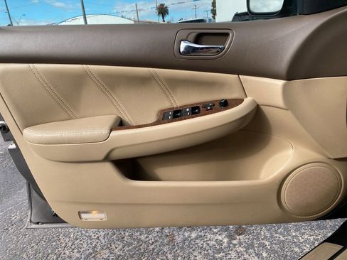 Used 2006 Honda Accord EX image 26