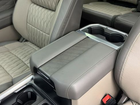 Used 2026 Ford F450 Platinum w/ Platinum Plus Package image 27