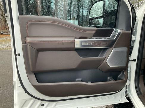 Used 2024 Ford F350 King Ranch w/ Chrome Package image 17