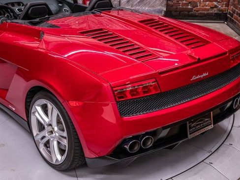 Used 2014 Lamborghini Gallardo LP 550-2 image 8