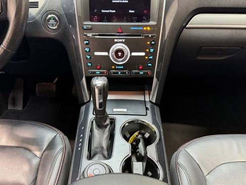 Used 2018 Ford Explorer Sport AWD/4WD image 16