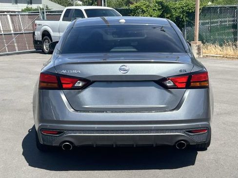 Used 2020 Nissan Altima 2.5 SR FWD image 4