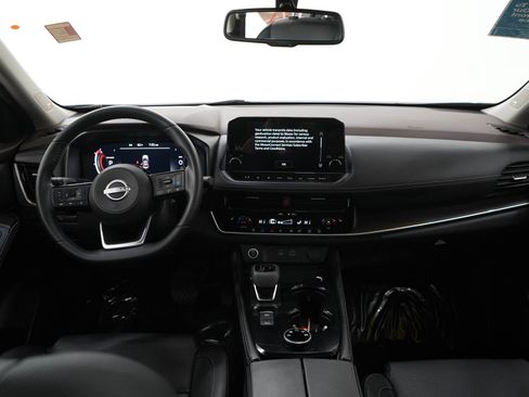 Used 2023 Nissan Rogue Platinum w/ Platinum Premium Package AWD/4WD image 17