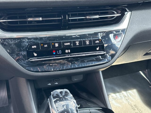 New 2026 Buick Envista Sport Touring FWD image 24