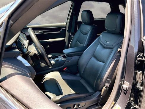 Certified 2023 Cadillac XT5 Premium Luxury AWD/4WD image 21