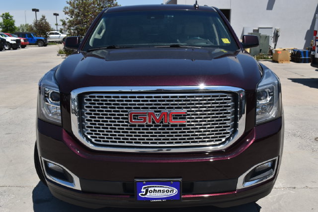 Used 2017 GMC Yukon Denali w/ Open Road Package AWD/4WD image 5