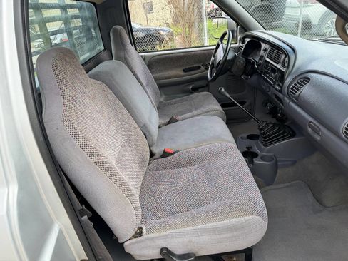 Used 2002 Dodge Ram 3500 Truck 2WD Regular Cab image 26