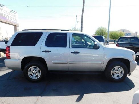 Used 2008 Chevrolet Tahoe LS image 7