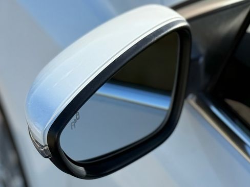 Used 2017 Volkswagen Passat 1.8T SE image 35