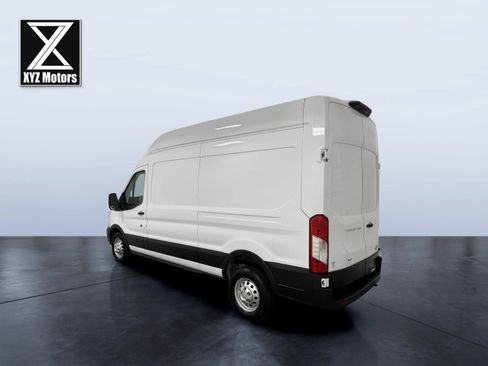 Used 2023 Ford Transit 250 148 High Roof AWD w/ Load Area Protection Package image 4