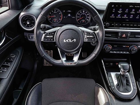 Certified 2023 Kia Forte GT-Line w/ GT-Line Technology Package image 18