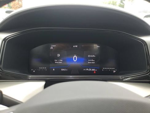 Certified 2025 Volkswagen Taos S FWD image 24