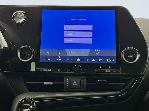 Used 2024 Lexus NX 250 FWD image 16