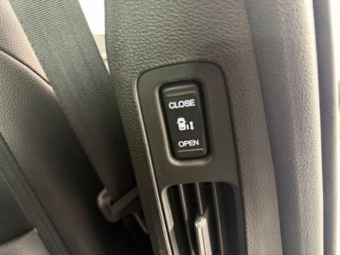 Used 2024 Honda Odyssey Sport image 30