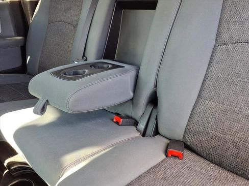 Used 2016 RAM 1500 Big Horn image 33