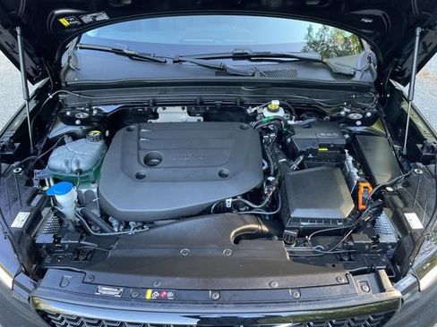 Certified 2026 Volvo XC40 B5 Plus w/ Protection Package Premier image 26