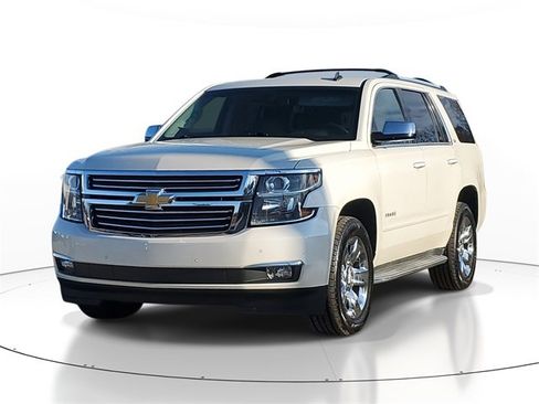 Used 2015 Chevrolet Tahoe LTZ image 2