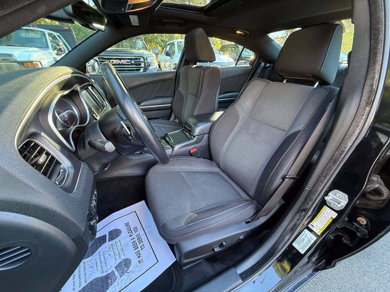 Used 2015 Dodge Charger SXT w/ Rallye Group AWD/4WD image 17