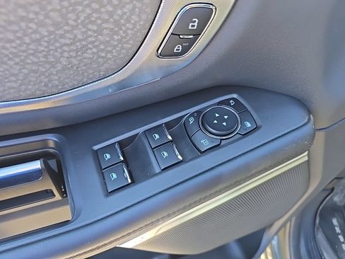 Used 2025 Ford Expedition Tremor AWD/4WD image 13