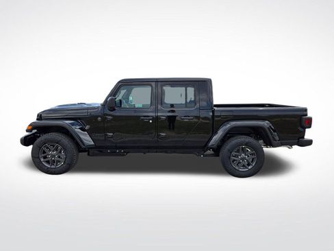 New 2026 Jeep Gladiator Sport AWD/4WD image 7