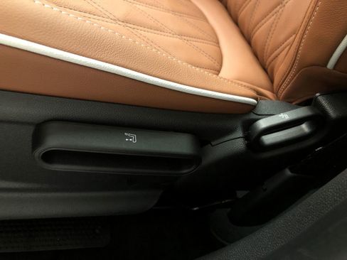 Used 2023 MINI Cooper Countryman S w/ Signature Upholstery Package AWD/4WD image 11