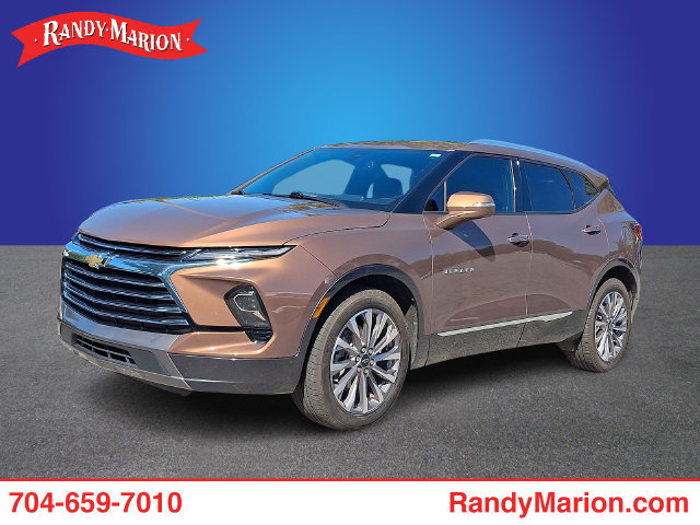 Used 2023 Chevrolet Blazer Premier FWD image 1