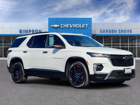 Used 2023 Chevrolet Traverse Premier w/ Redline Edition AWD/4WD image 1