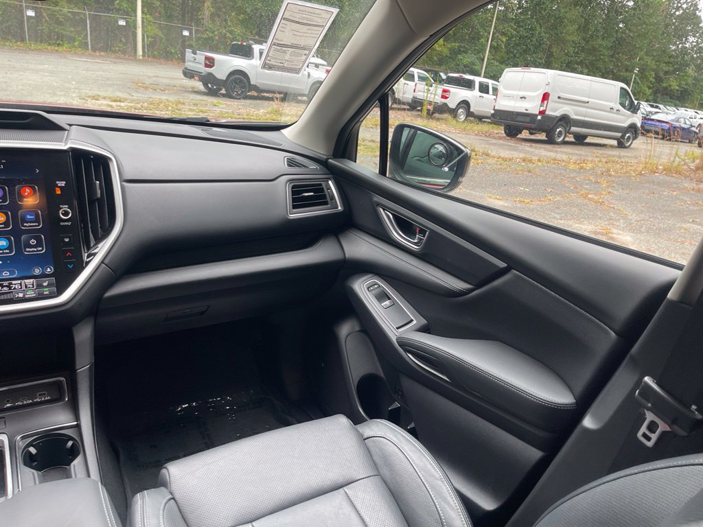 Used 2024 Subaru Ascent Limited w/ Technology Package AWD/4WD image 12