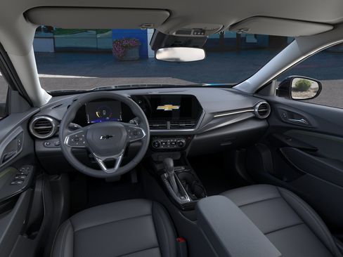 New 2026 Chevrolet Trax ACTIV w/ Driver Confidence Package FWD image 15