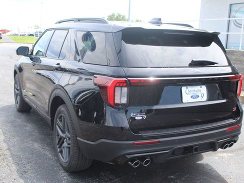 New 2026 Ford Explorer ST w/ Sun And Sound Package AWD/4WD image 4