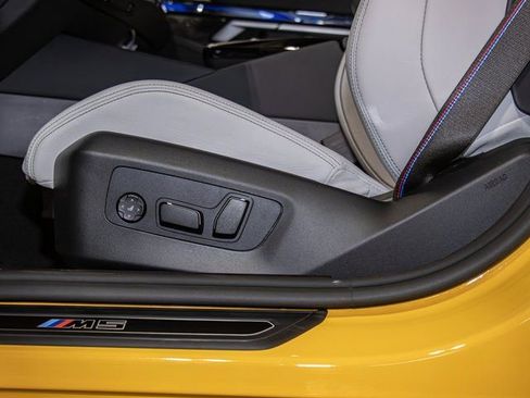 New 2026 BMW M5 w/ Carbon Package image 15