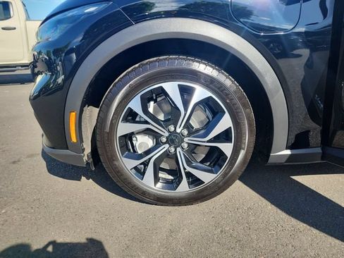 Used 2025 Ford Mustang Mach-E Select RWD image 29